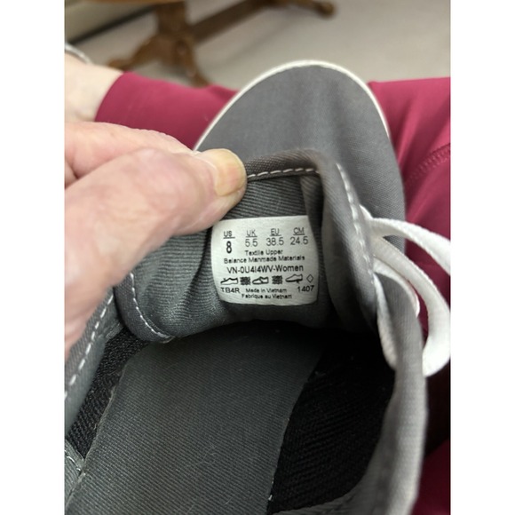 Vans Tennis Shoes - Picture 4 of 5